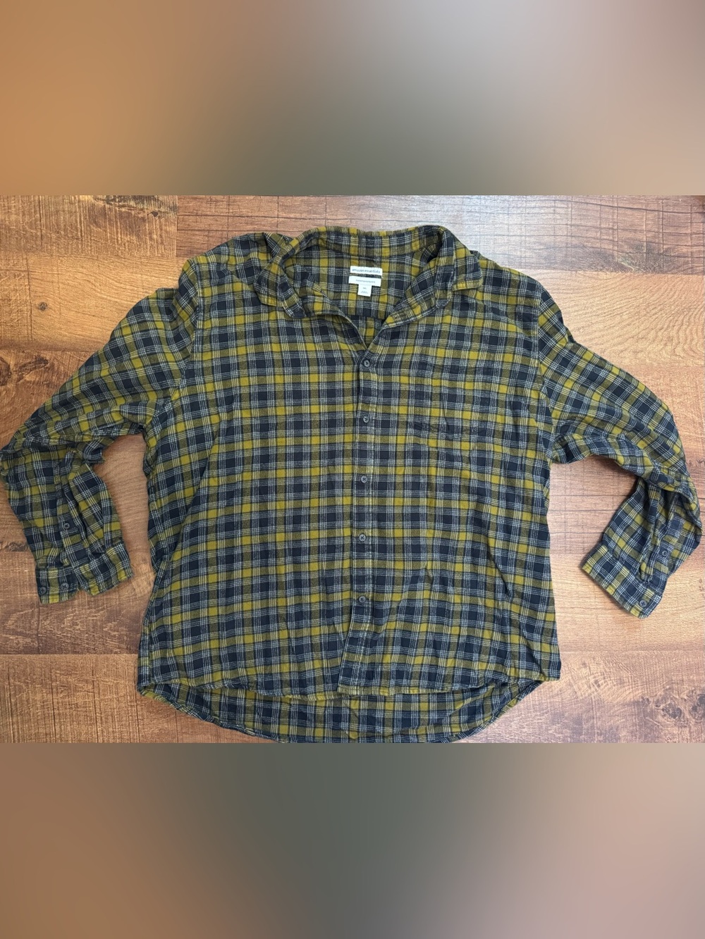Amazon Essentials Men's Yellow and Navy Plaid Button-Down Shirt XXL